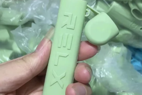 relx青羽烟杆和幻影烟杆的区别是什么？